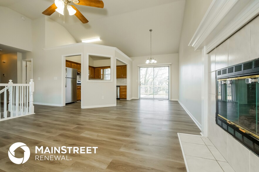 Building Photo - 1406 Cottonwood Dr
