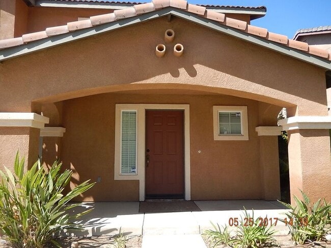 Building Photo - 37965 Encanto Rd