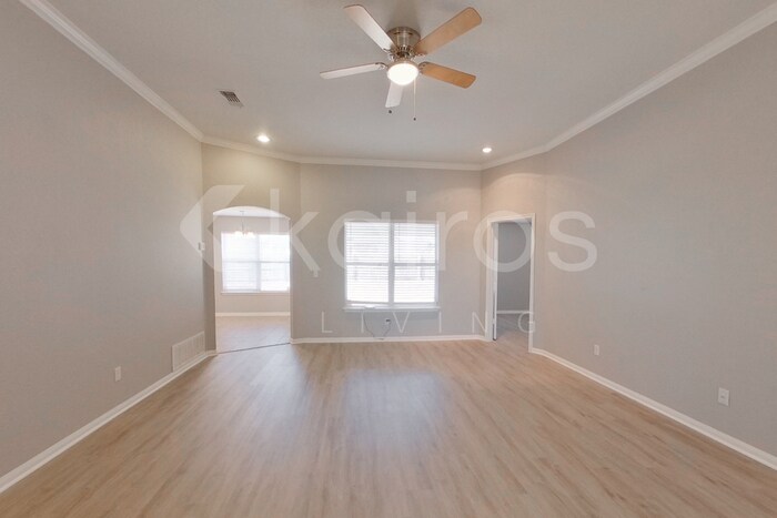 Building Photo - 405 Abu Bakar Dr