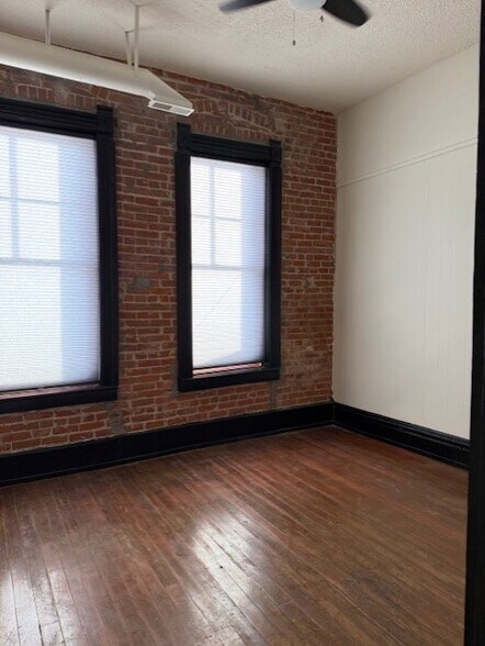 PRIMARY BEDROOM - 405 Sharp St