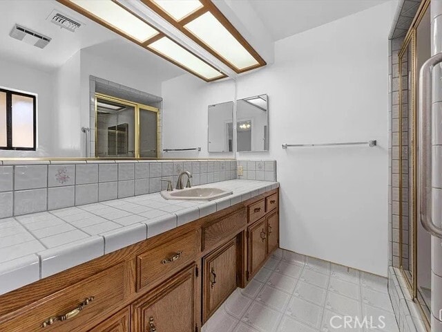 Building Photo - 5413 Valleybrook Dr