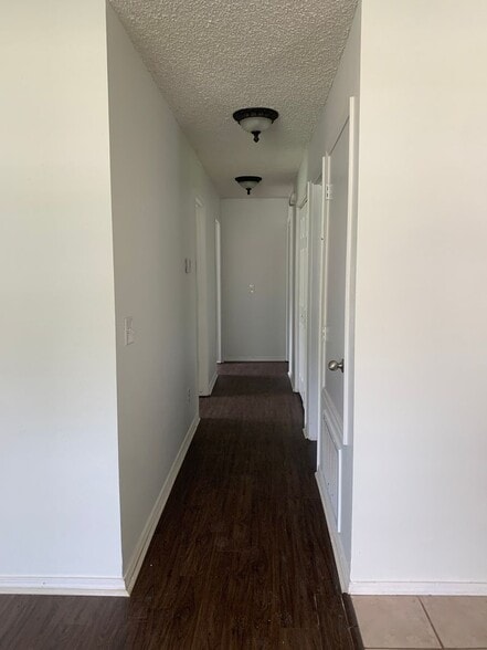 Building Photo - 1469 Timbercrest Ave