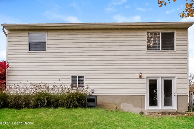 Building Photo - 7411 Autumn Bent Way