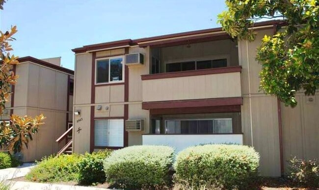 Building Photo - 5543 Adobe Falls Rd
