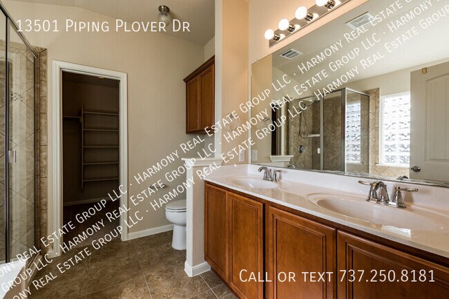 Building Photo - 13501 Piping Plover Dr