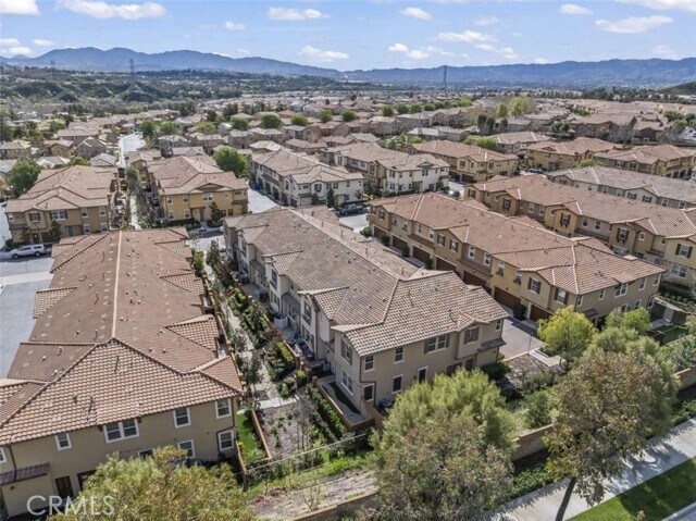 Building Photo - 28649 Jardineras Dr