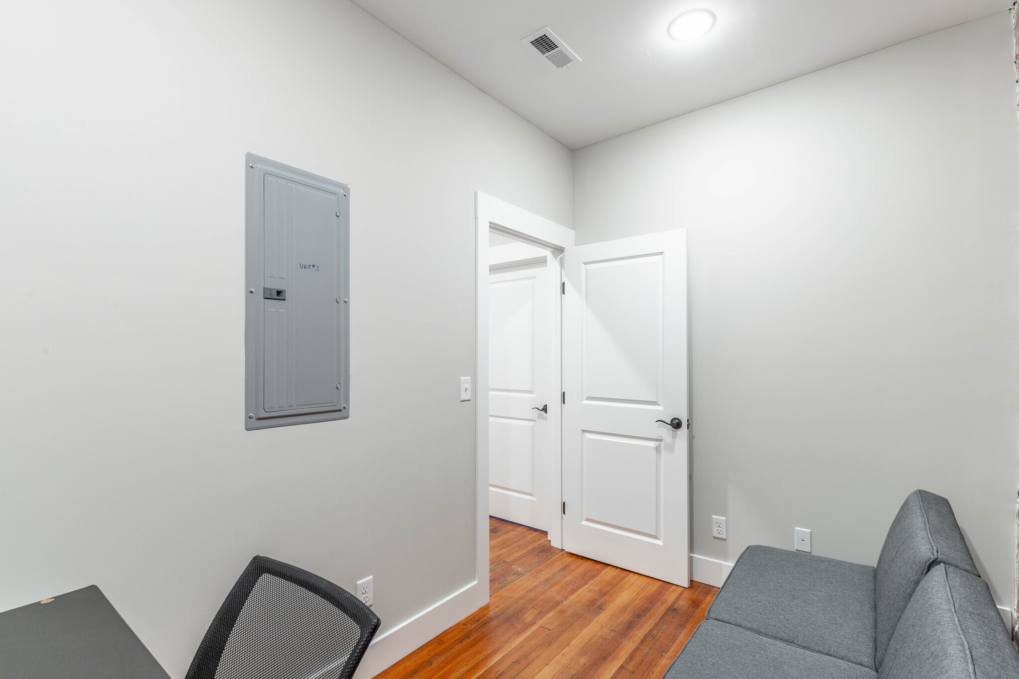 Building Photo - 1108 McCallie Ave