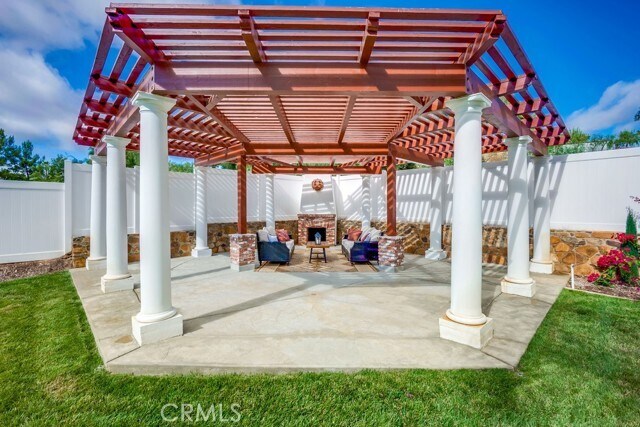 Building Photo - 39555 Ave Bonita