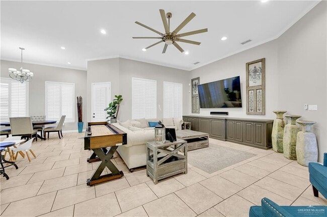 Building Photo - 24 3rd N Ln