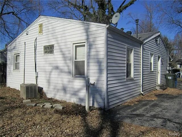 Building Photo - 214 Barto Dr
