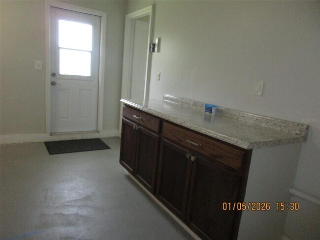 Building Photo - 154 Laurel Way Way