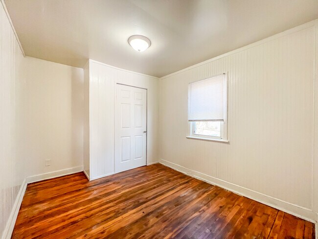 Building Photo - 111 Virginia Ave