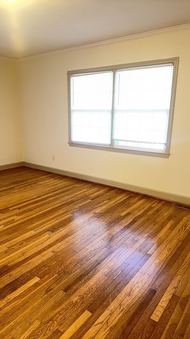 Primary Photo - Location, Location!