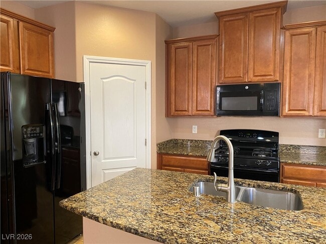 Building Photo - 9332 W Pearblossom Sky Ave