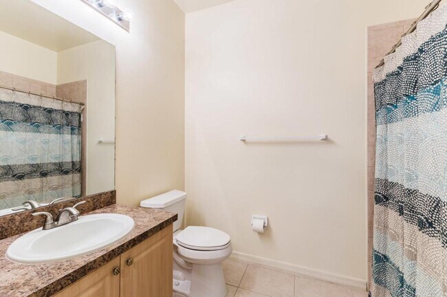 Building Photo - 15989 Mandolin Bay Dr