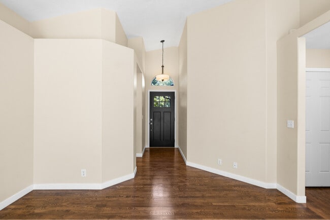 Building Photo - 3559 Muleskinner Dr