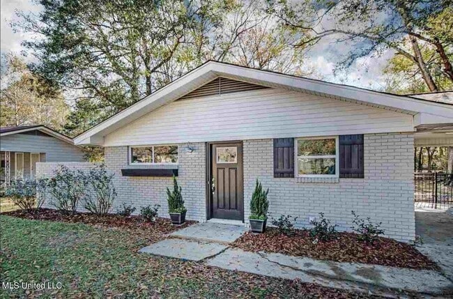 Primary Photo - 361 Mary Ann Dr