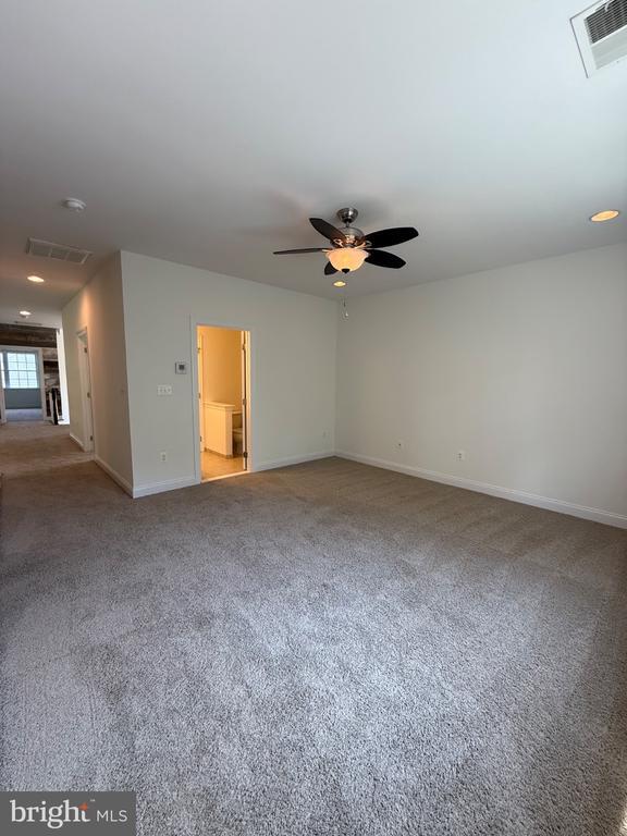 Building Photo - 11621 Pine Hollow Ln