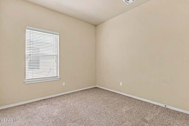 Building Photo - 14832 Orsten Artis Ave