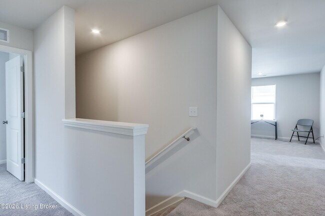 Building Photo - 109 Elegance Wy