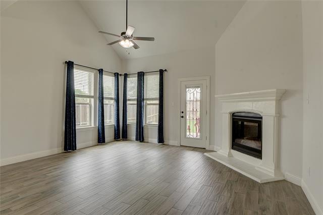 Building Photo - 805 Beeville Ct