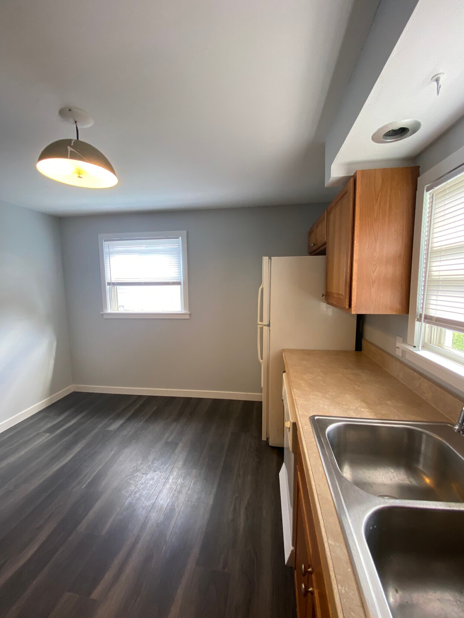 Kitchen - 1326 Westcott St