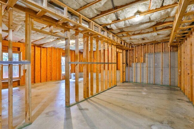 Building Photo - 8105 Majors Glen Ct