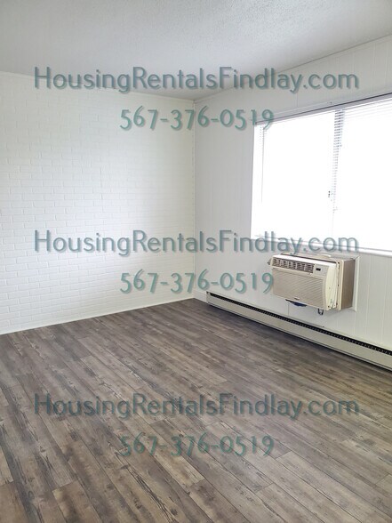 Building Photo - 128 E Foulke Ave