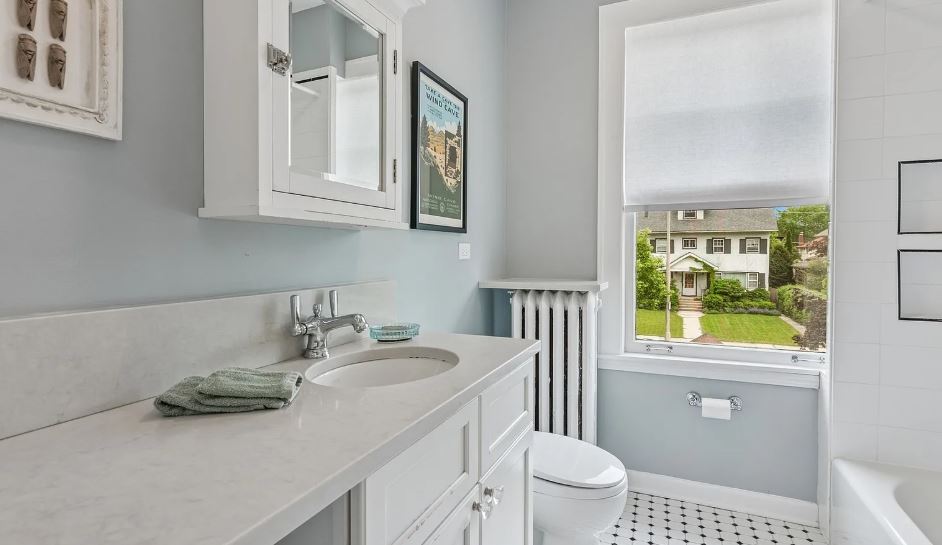 Building Photo - 820 N Oak Park Ave