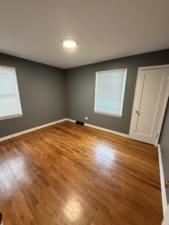 Building Photo - 2525 S Cherokee St