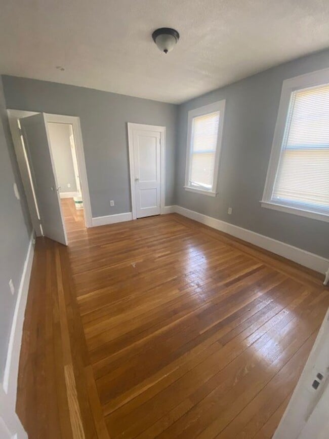 Building Photo - 39-41 Anthony St