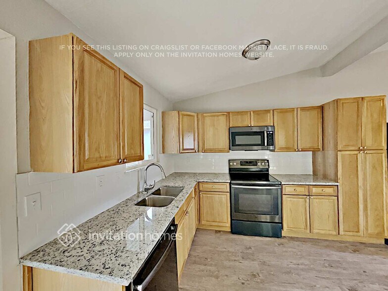 Building Photo - 19126 E Milan Cir