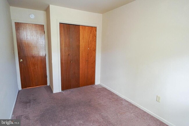 Building Photo - 738 Hemlock St