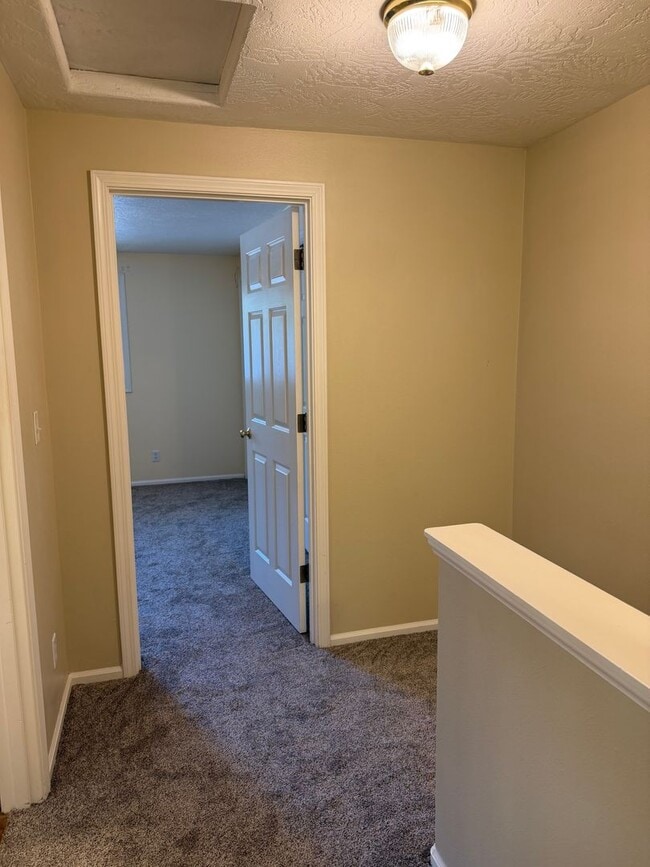 Building Photo - 1638 Fetters Loop