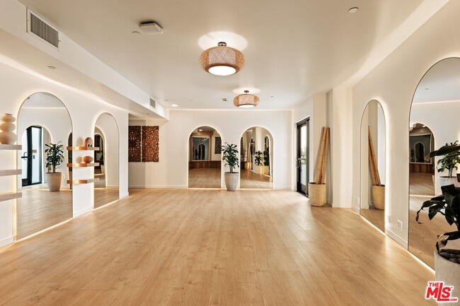 Building Photo - 1700 S Pacific Coast Hwy