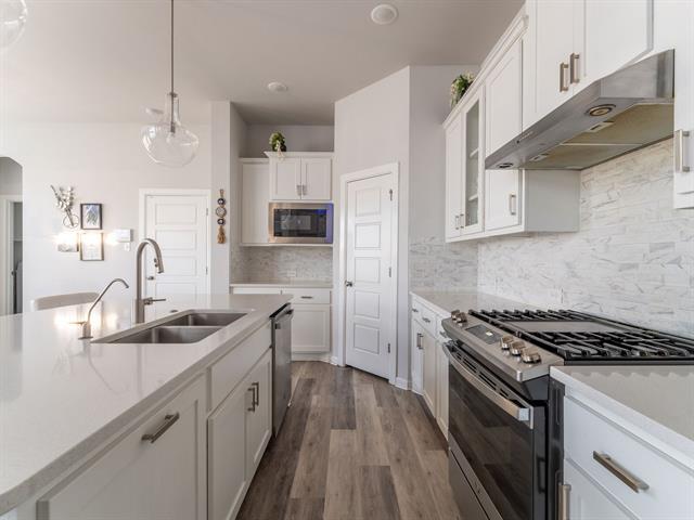 Building Photo - 14068 Theodora Ln