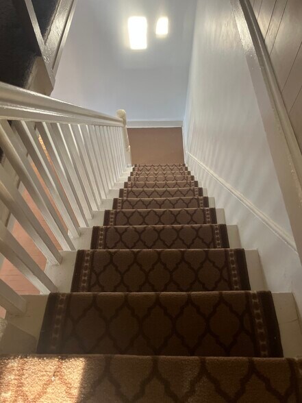 Building Photo - 508 New St