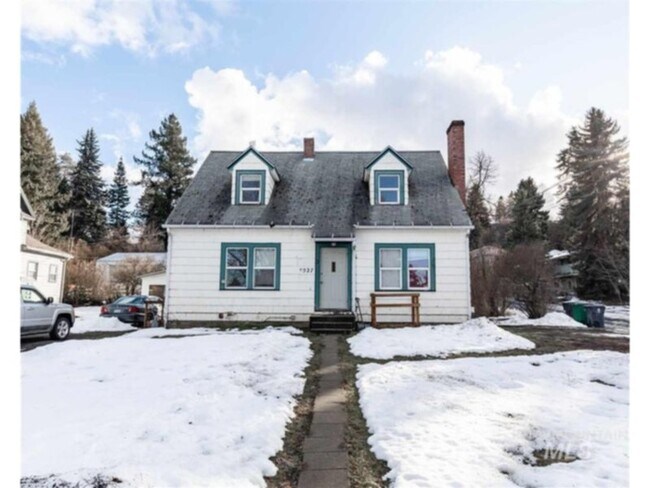 Primary Photo - 527 Taylor Ave