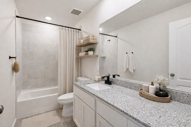 Building Photo - 14532 Jelly Pnes Dr