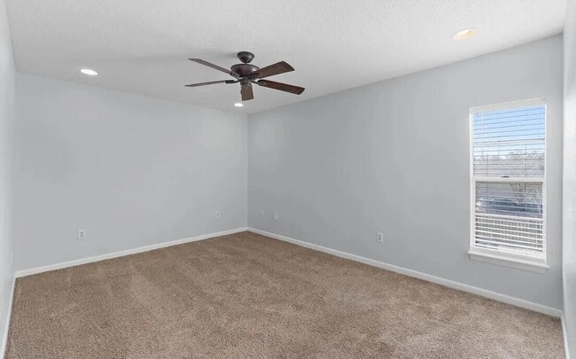 Building Photo - 408 Marshall Ct