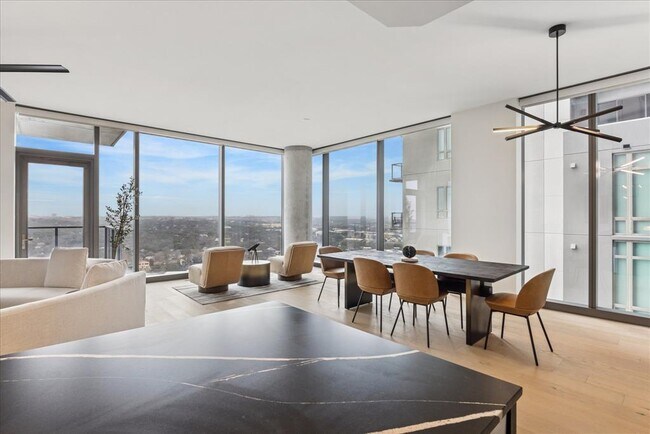 Building Photo - 44 East Ave