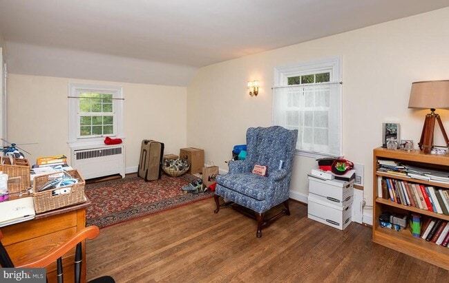 Building Photo - 515 Manor Rd