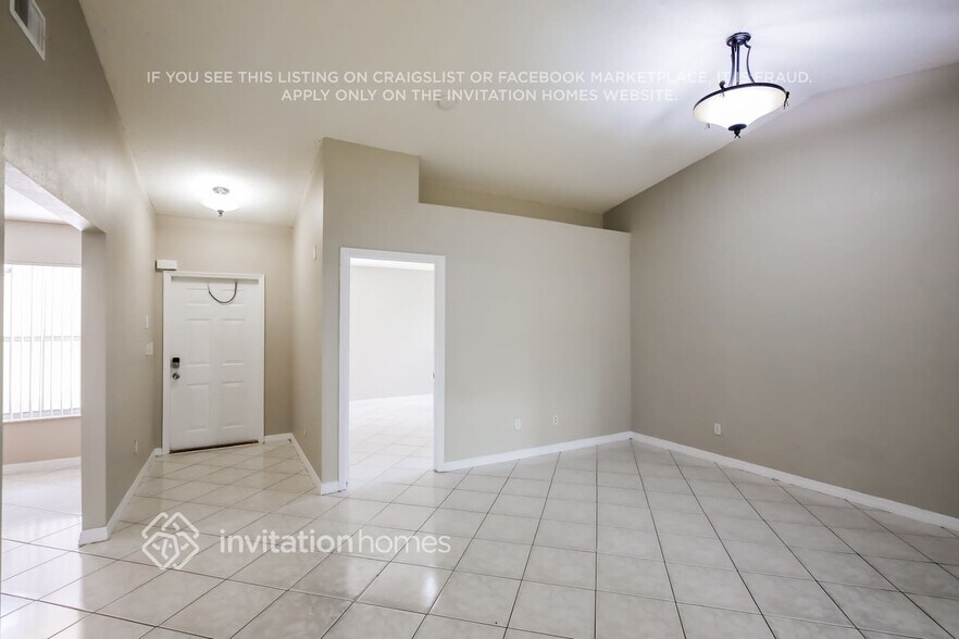 Building Photo - 17312 SW 149th Ct