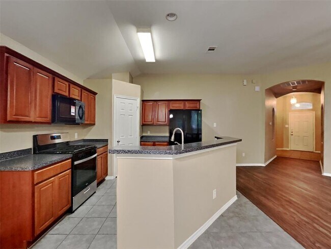 Building Photo - 113 N Heritage Oaks Dr