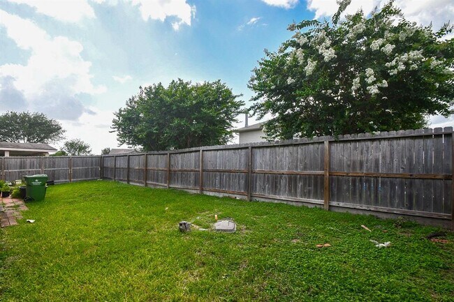 Building Photo - 7926 Westington Ln