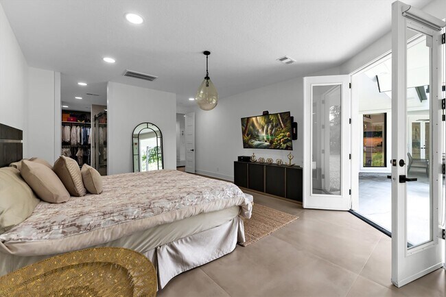 Building Photo - 1 E Wedgewood Glen