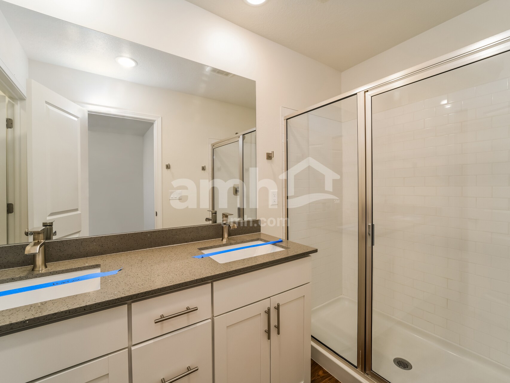 Building Photo - 6042 W South Jordan Pky