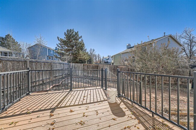 Building Photo - Fully renovated single family home in Castle Rock for rent