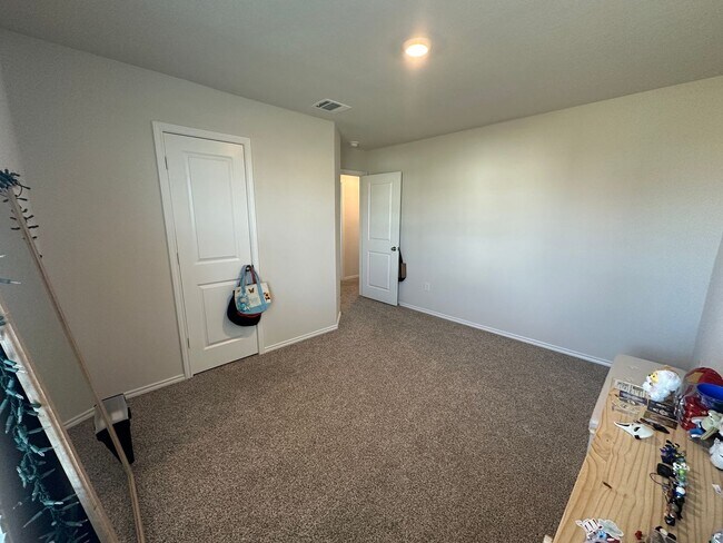 Building Photo - 7323 Perseus Brk