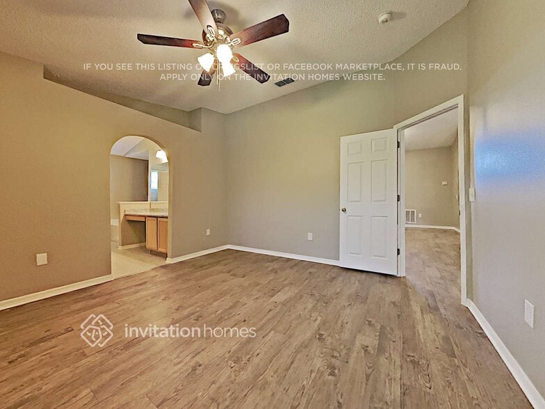 Building Photo - 623 Glenfield Ct